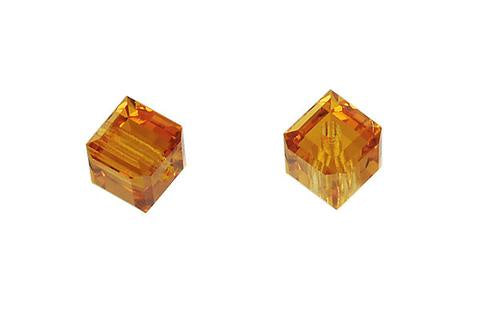 Cube Topaz 4mm 12pc