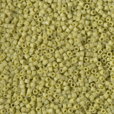 DB2290 - Anjou Pear/Opaque/Matte/Glazed 10 grams