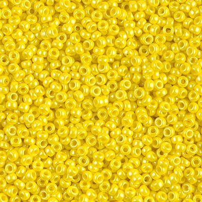 11-0422 - Yellow Opaque/Luster 10 grams