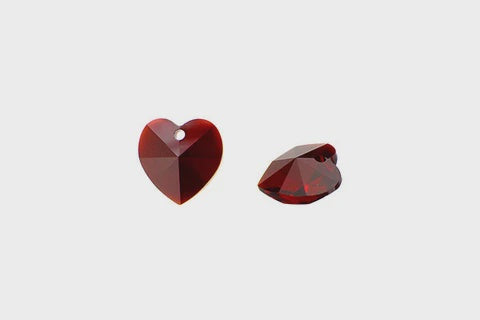 Heart Pendant Garnet 10mm 4pc