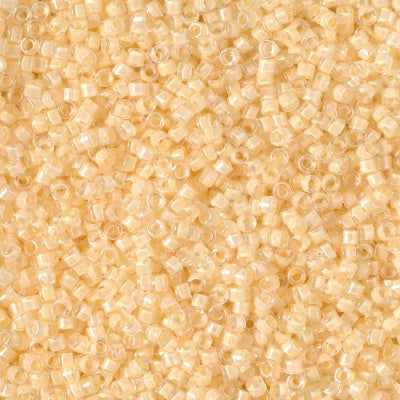 DB2371 - Creamy Pearl Inside Color Lined/Dyed 10 grams