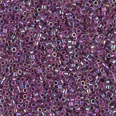 DB0056 - Crystal/Light Magenta Inside Color Lined/Rainbow 10 grams