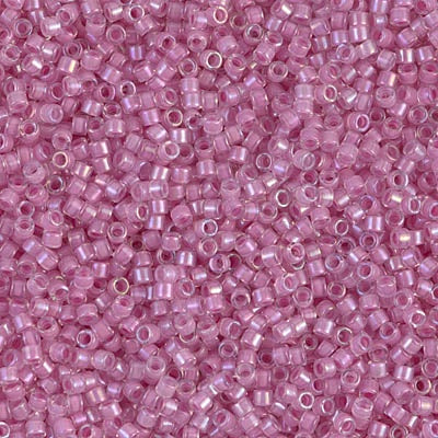 DB0072 - Crystal/Light Lilac Inside Color Lined/Rainbow 10 grams