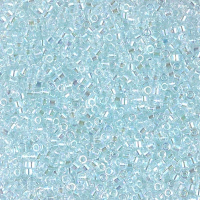 DB0083 - Crystal/Pale Blue Inside Color Lined/Rainbow 10 grams