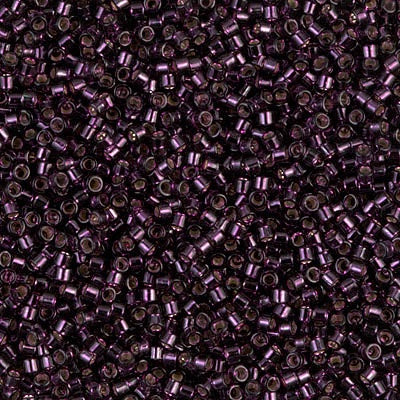 DB0611 - Burgundy Wine Transparent/Silver Lined/Dyed 10 grams