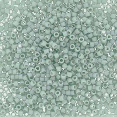 DB2356 - Light Mint Duracoat/Opaque/Dyed 10 grams